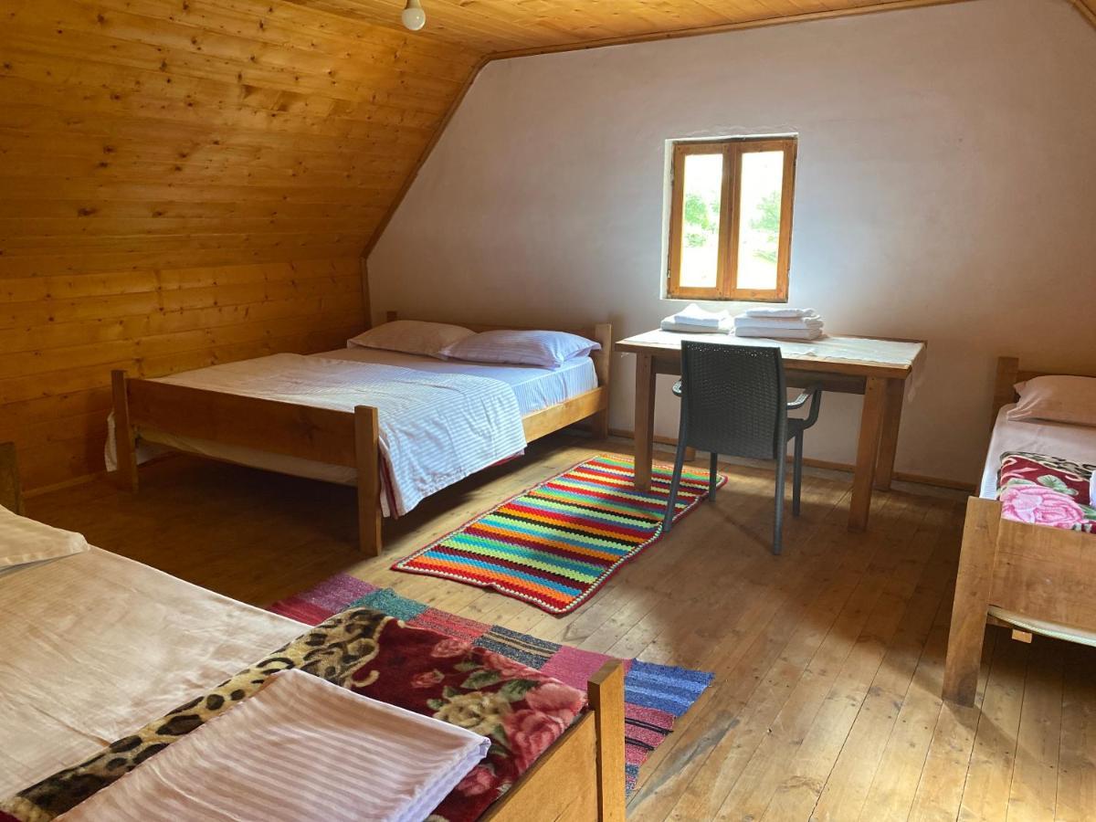 Hotel Bujtina Leke Gerla Theth Zewnętrze zdjęcie