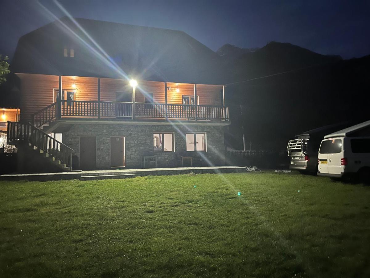 Hotel Bujtina Leke Gerla Theth Zewnętrze zdjęcie